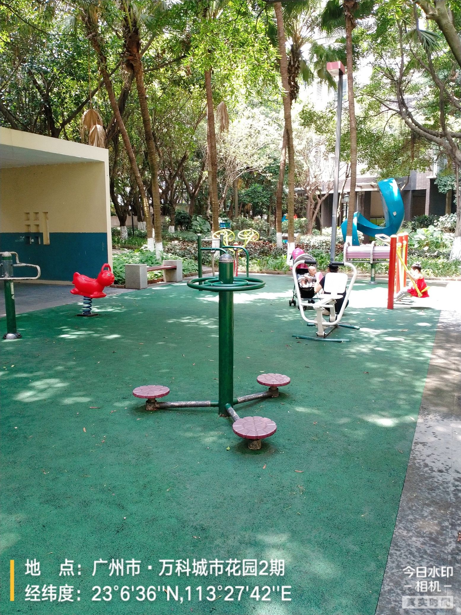 万科城市花园二期硅PU球场项目